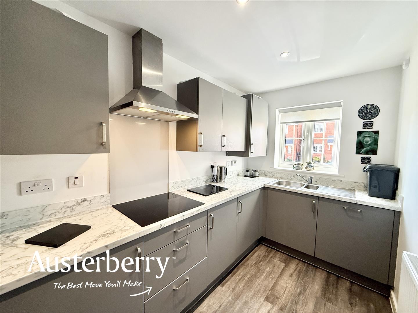 3 bed property in Hawarden Way, Stoke-On-Trent